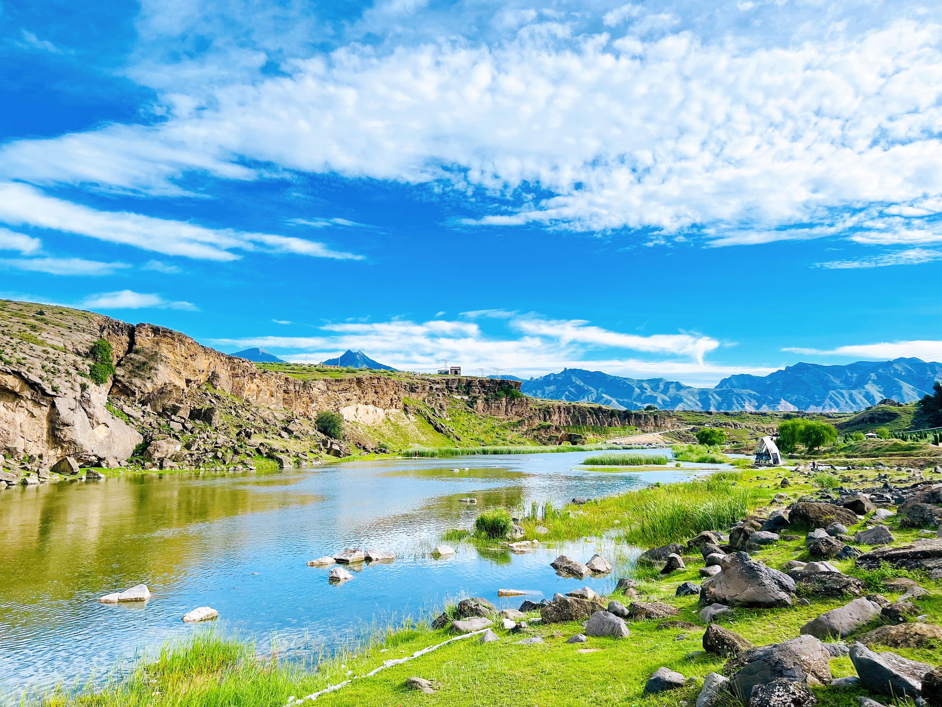 ɣ�ɺ��ϵı�ˮ����