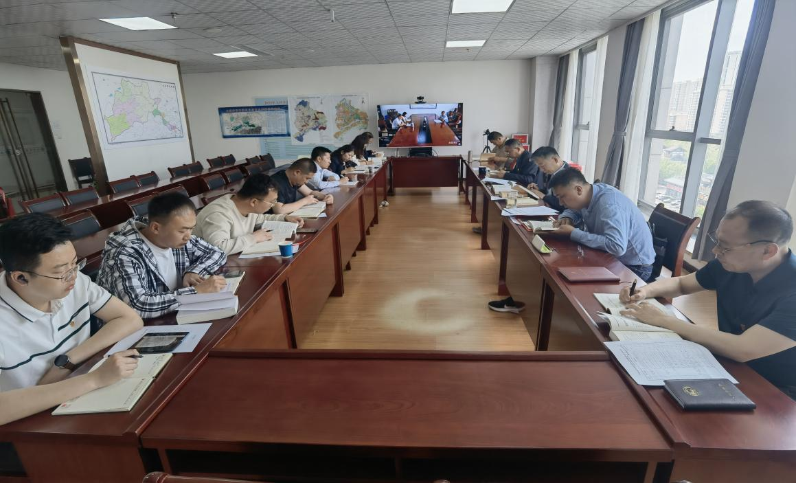 ��̸���ͷ��ΰ�� �����߰�����ǰ�С�����ͬ�����Žᵳ֧����չ5�·ݼ�������ѧϰ