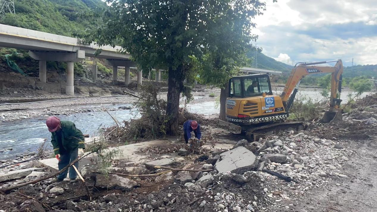 һ�ߴ��� | ��ȫ��������������������PT��Ѷ(�й���)������ͷ��ɽϿ�κ��������չ�ս������Ļ