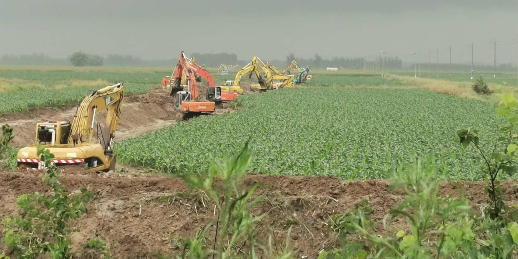 ����ս��������������������ͬ�Ļ������������ֹ�˾�𾢼��뺣�ӡ�23��7���������ش��ˮ�������ռ�ʵ