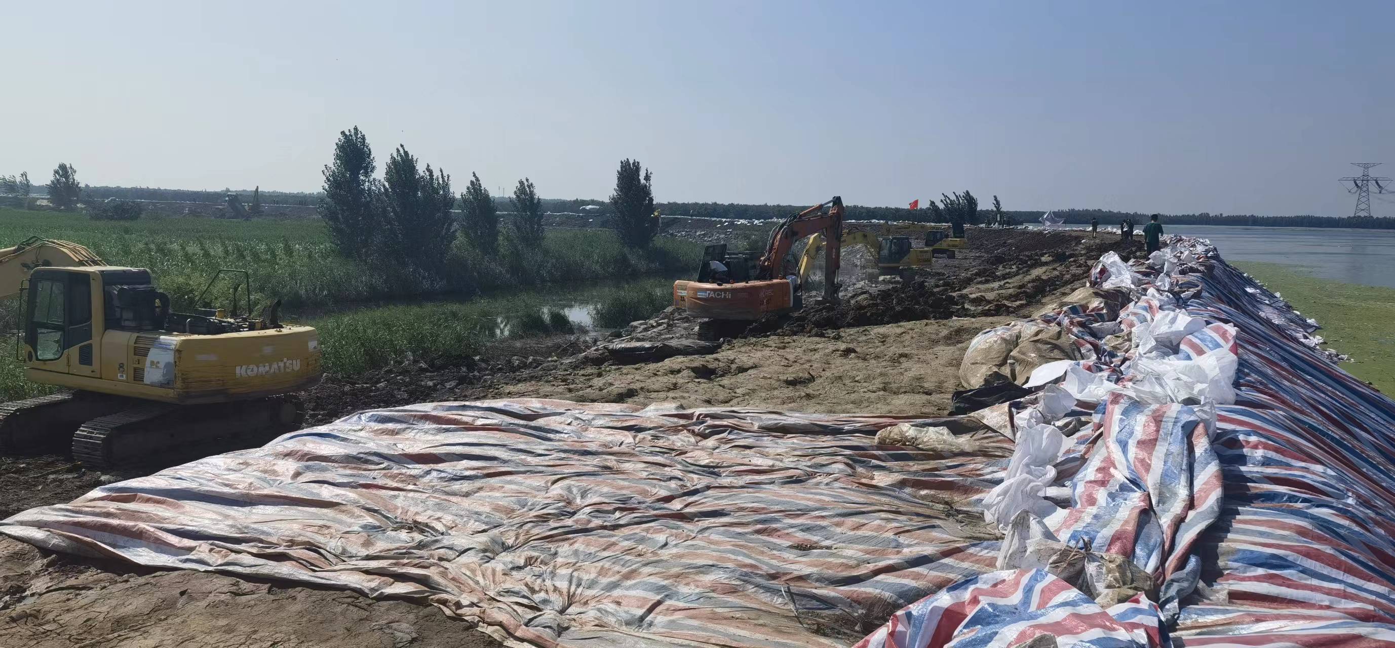 ����ս��������������������ͬ�Ļ������������ֹ�˾�𾢼��뺣�ӡ�23��7���������ش��ˮ�������ռ�ʵ