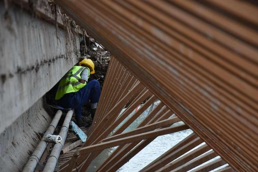 ���ֶ���  ��ս��ʤ���������ֹ�˾ȫ����Ӯ��ͷ������Ӧ���������չ�ս��