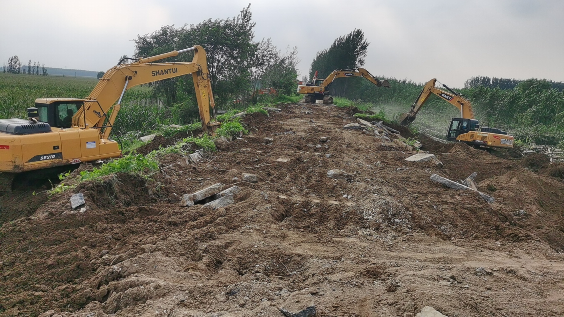 ��ϵ�����徲 ����һ�߼��ҳϡ����ȷ��ֹ�˾���۸���������Ŀ��������װ�ٳ���