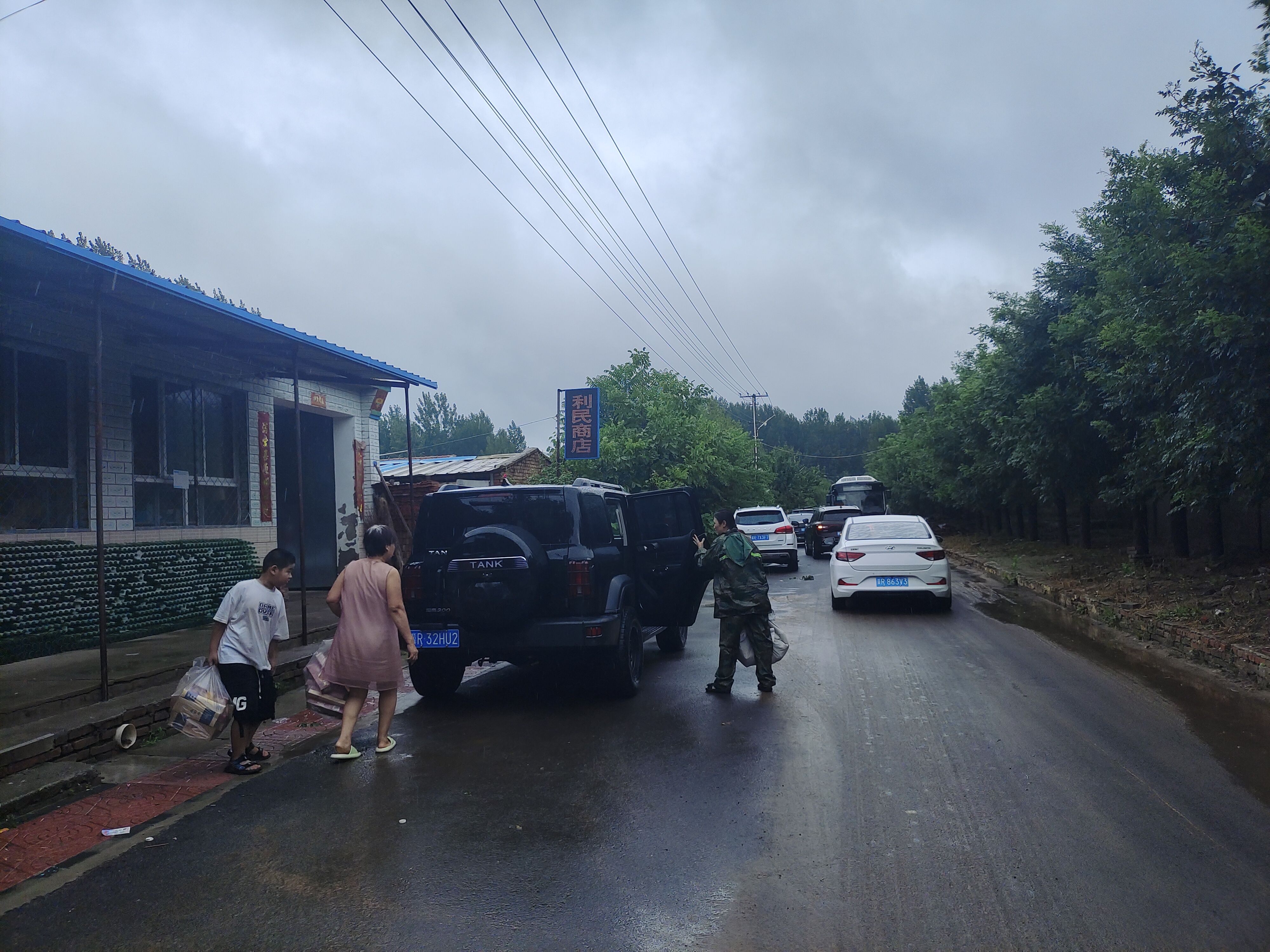 ��ϵ�����徲 ����һ�߼��ҳϡ����ȷ��ֹ�˾���۸���������Ŀ��������װ�ٳ���