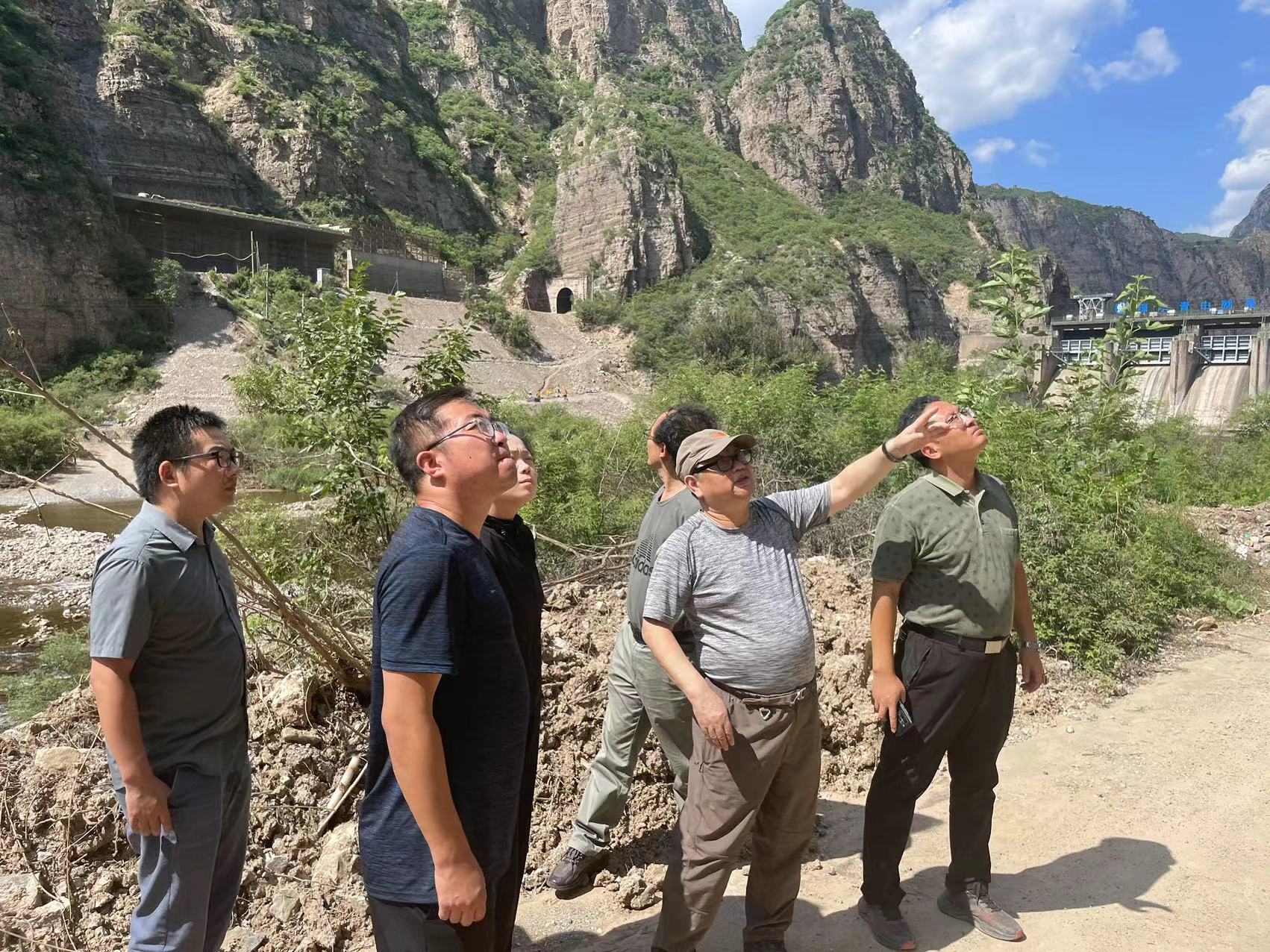 ������Ӫ��˾��չ����վ���ӡ��ֺ������ж�����