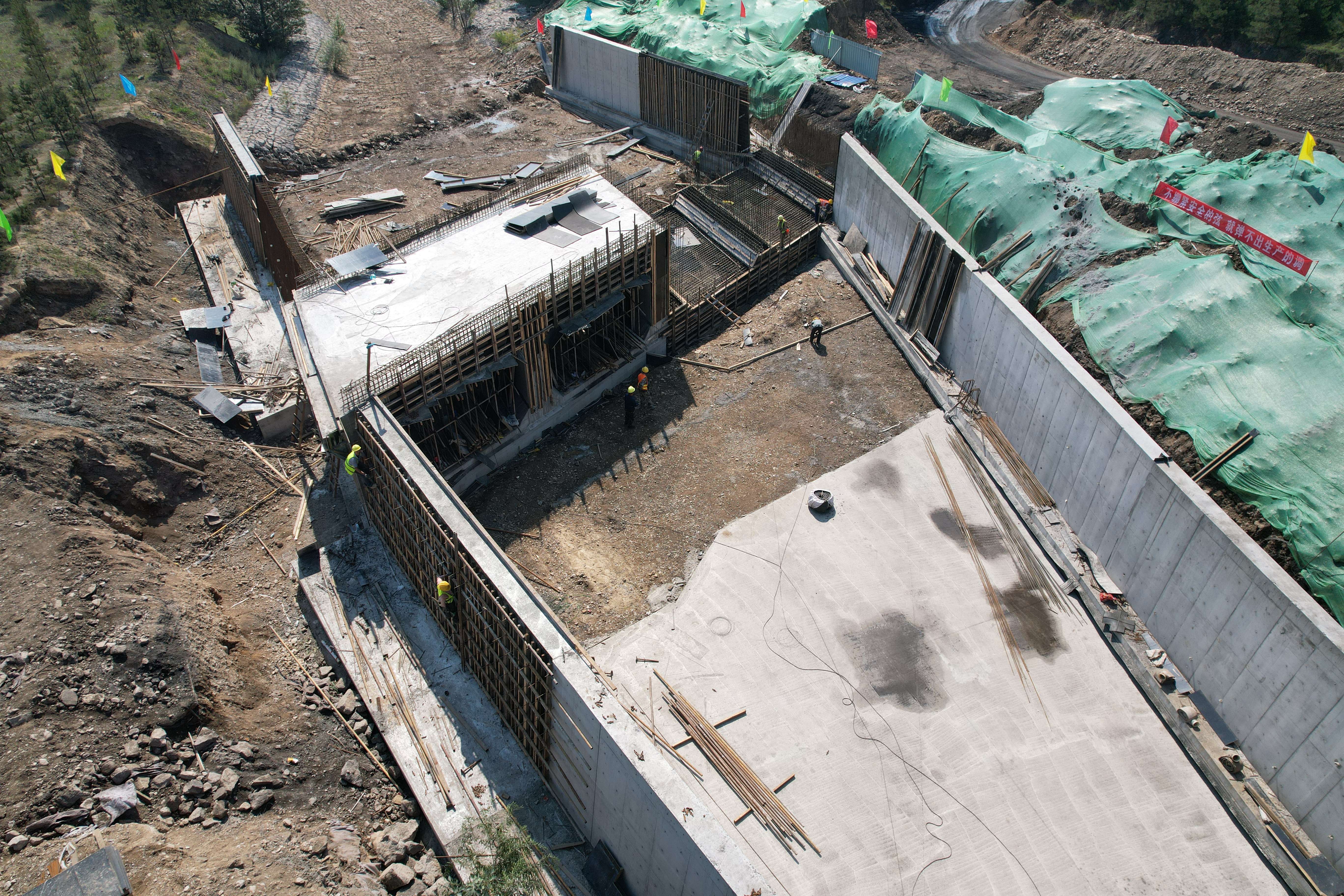 ��������Ʊ���1�Ŷ����亭��ڶκ����ۺ���������̬�޸����̼����ƽ�