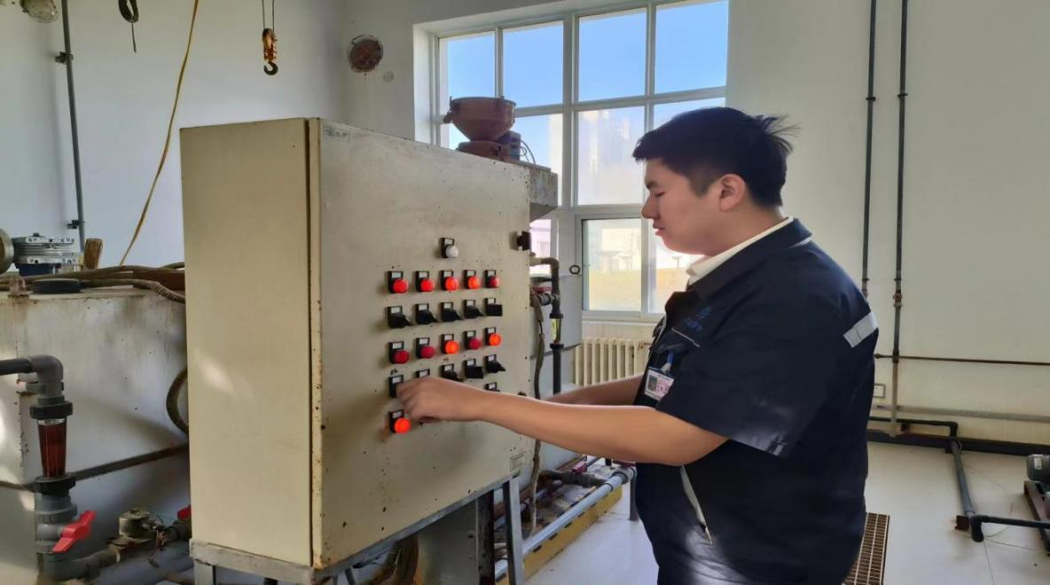 ��Ȫ��ˮ��˾ȫ�����ܽ���ʱ����ˮ�徲