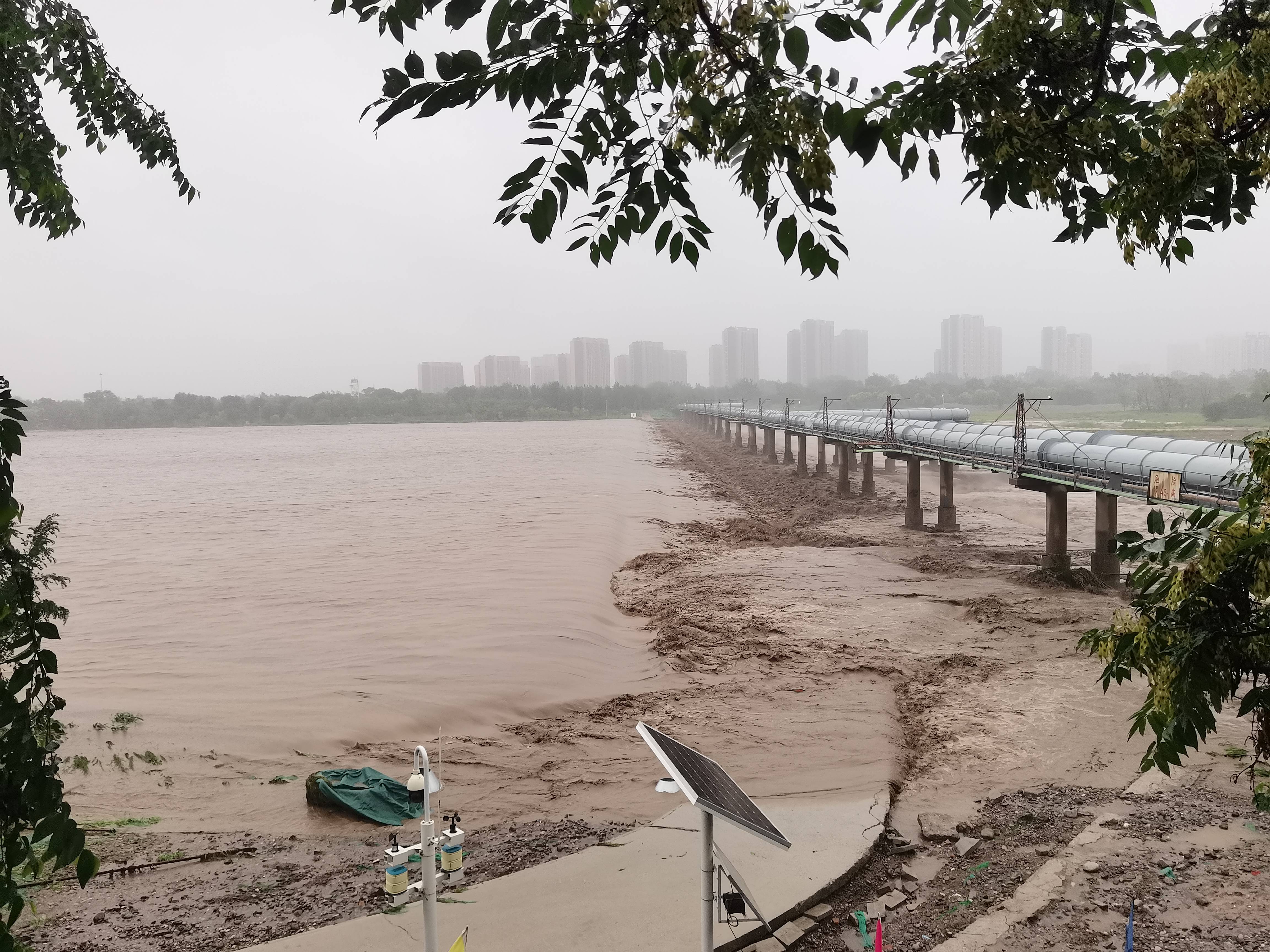 Õ½ºéͼ | ÈËÃñÖÁÉÏ¡¢ÉúÃüÖÁÉÏ¡¢Çå¾²ÖÁÉÏ ¼áÊØÊ×¶¼Ë®ºµÔÖÄÑ·ÀÓùµ×Ïß Õ½ºéͼ | ÈËÃñÖÁÉÏ¡¢ÉúÃüÖÁÉÏ¡¢Çå¾²ÖÁÉÏ ¼áÊØÊ×¶¼Ë®ºµÔÖÄÑ·ÀÓùµ×Ïß