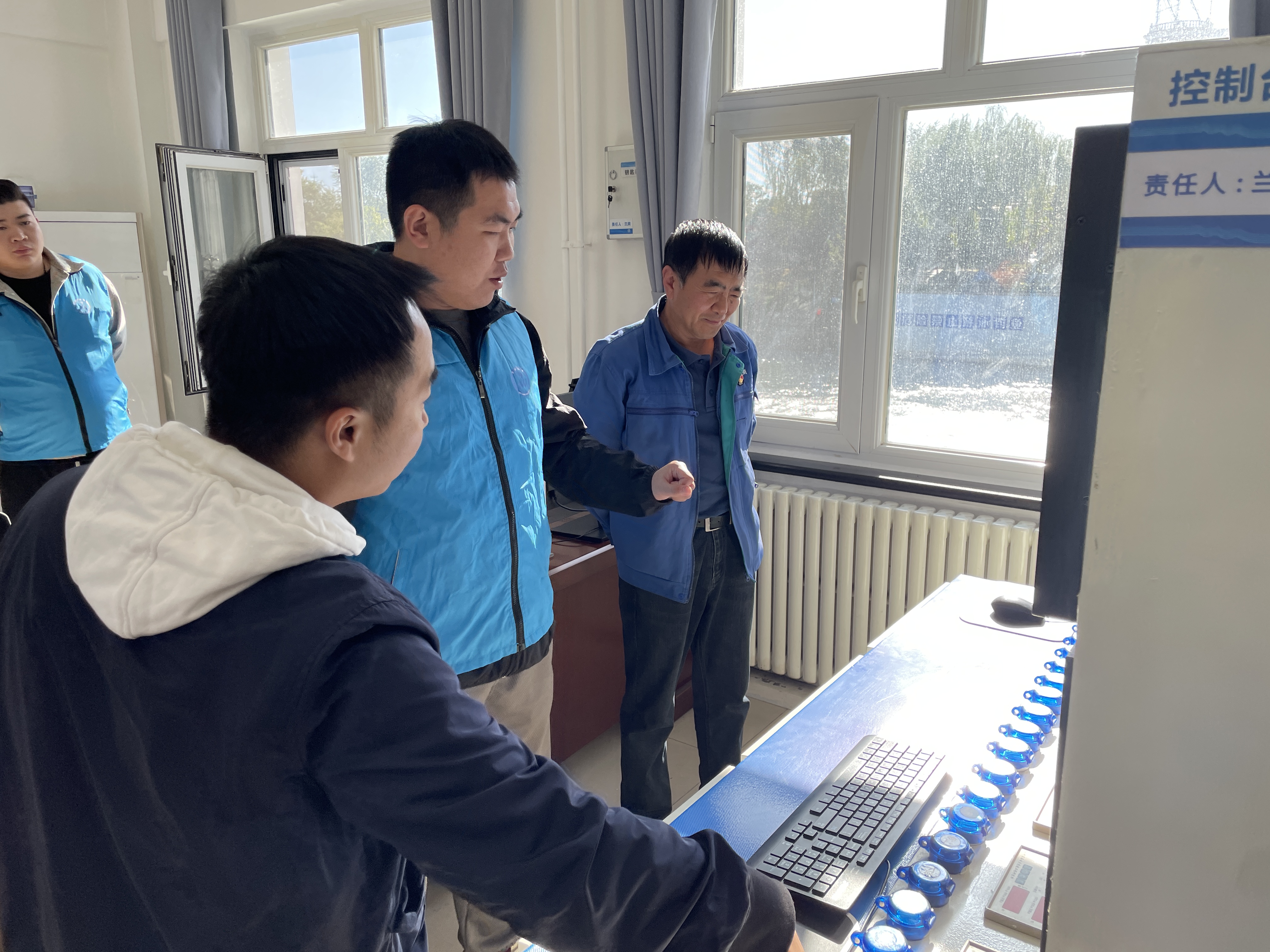 ������Ӫ��˾����ѧϰˮ�⽨����������