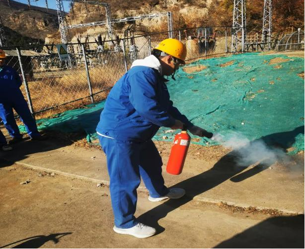 ������Ӫ��˾��չ�����徲��ѵ