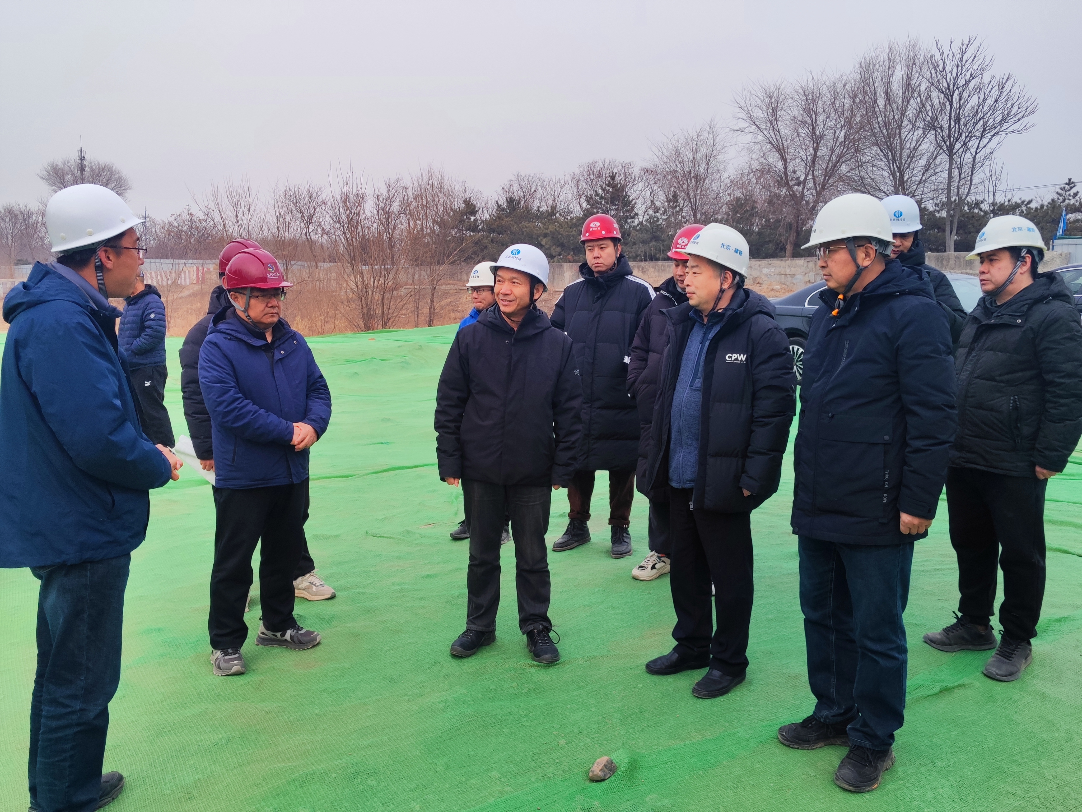 ��˾��Ҫ�򵼼��PT��Ѷ(�й���)�����������ڽ���Ŀ��ο��һ�߽�����