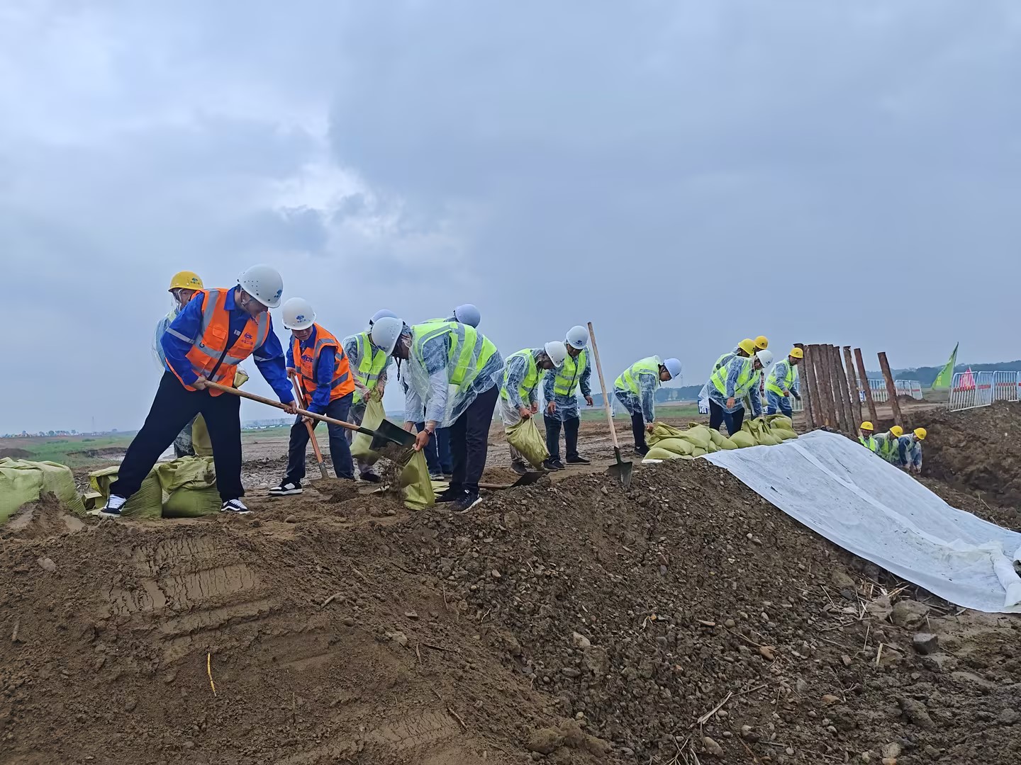大同分公司 | 开展防汛应急抢险演练 大同分公司 | 开展防汛应急抢险演练