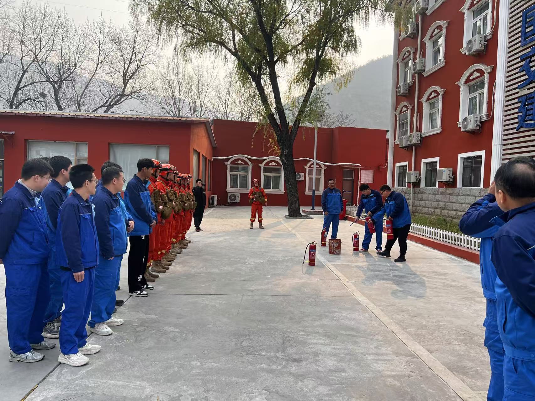 PTÊÓѶ(ÖйúÇø)¹ÙÍøÉ½Ï¿¶Î×ÛºÏÌáÉý¹¤³ÌÍŽáÊôµØÕþ¸®¿ªÕ¹¡°ÌìÏÂÏû·ÀÈÕ¡±Ô˶¯ PTÊÓѶ(ÖйúÇø)¹ÙÍøÉ½Ï¿¶Î×ÛºÏÌáÉý¹¤³ÌÍŽáÊôµØÕþ¸®¿ªÕ¹¡°ÌìÏÂÏû·ÀÈÕ¡±Ô˶¯