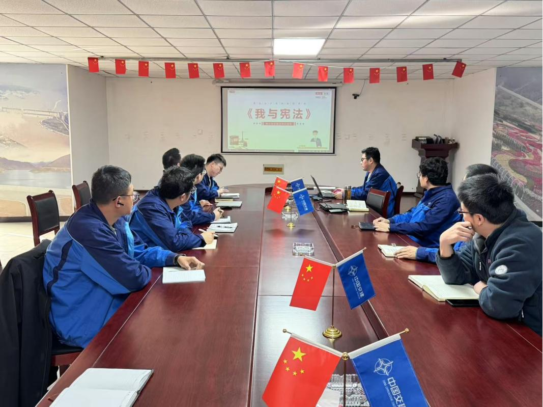 PT��Ѷ(�й���)��������˾��֯��չ�����ܷ���������ϵ���˶�