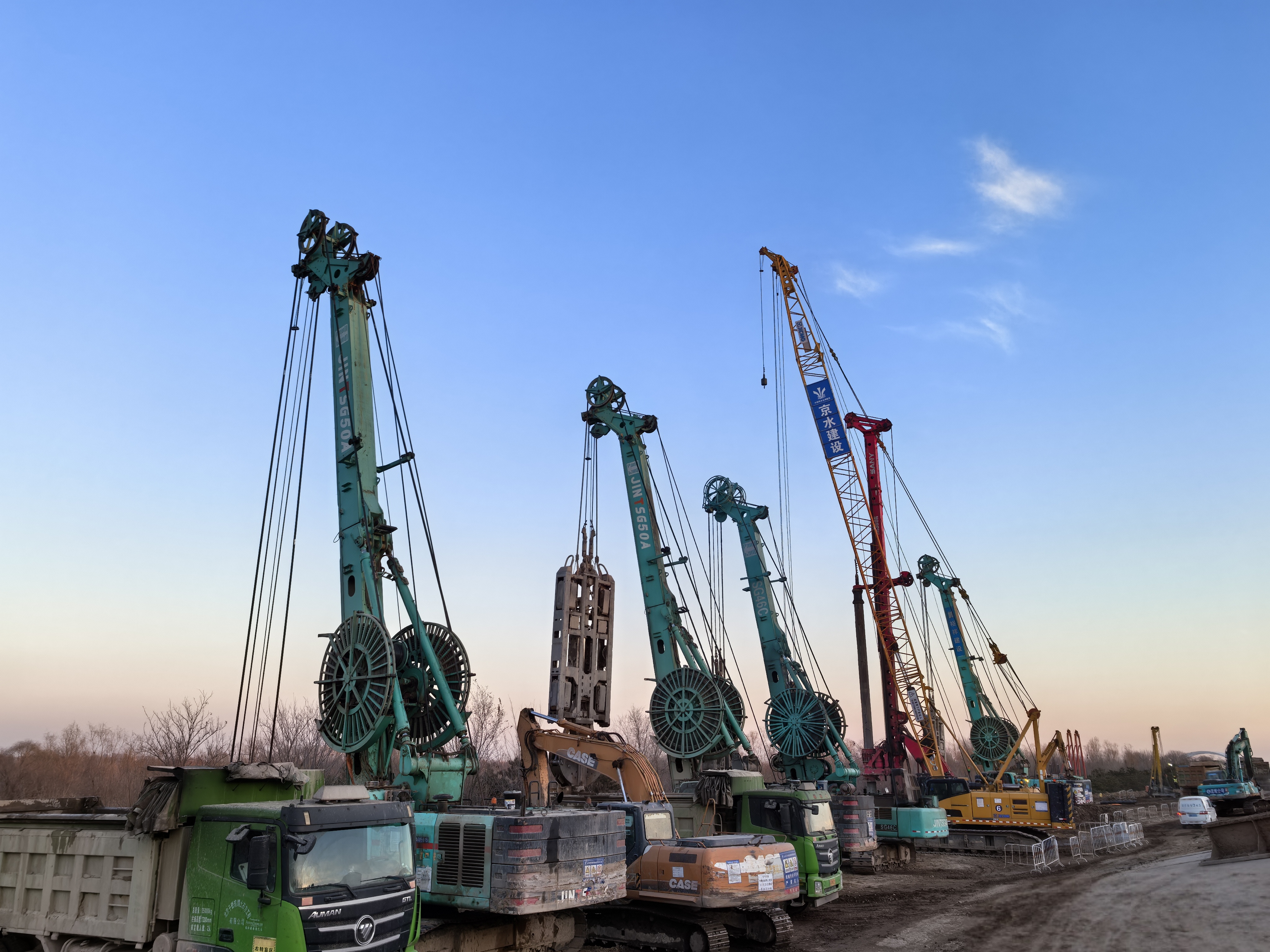 Ò»Ïß´«Õæ | PTÊÓѶ(ÖйúÇø)¹ÙÍøÂ¬Áº¶Î×ÛºÏÌáÉý¹¤³ÌµÚÒ»±ê¶Î×¼ÆÚÍê³ÉÄê¶È·À³åǽʩ¹¤Ê¹Ãü Ò»Ïß´«Õæ | PTÊÓѶ(ÖйúÇø)¹ÙÍøÂ¬Áº¶Î×ÛºÏÌáÉý¹¤³ÌµÚÒ»±ê¶Î×¼ÆÚÍê³ÉÄê¶È·À³åǽʩ¹¤Ê¹Ãü