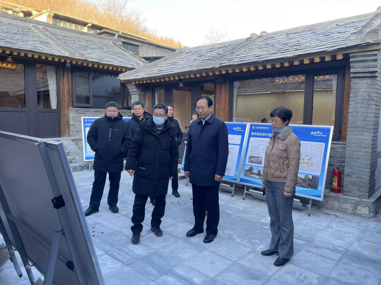 ������ˢ��ί�������ŵ�����ʽ��̬С����Ŀ�ֳ�����