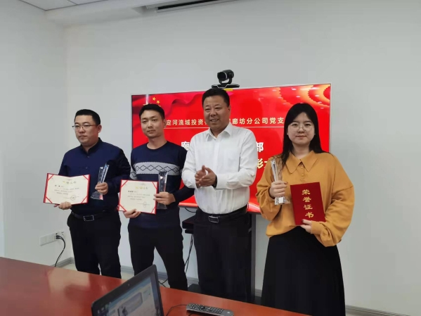 9aec34e429e0762047e58b4b04a405c 9aec34e429e0762047e58b4b04a405c