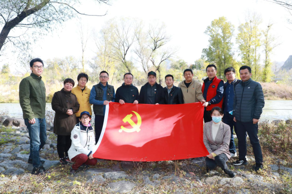 �������� ֧������  ������PT��Ѷ(�й���)�����ۺ���������̬�޸���С��칫���빫˾�ŽῪչ���⵳���˶�