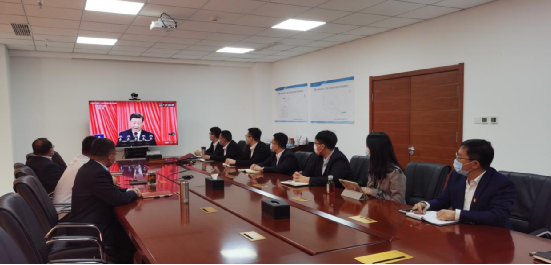 廊坊地区团结党支部组织党员干部职工集中寓目党的二十大盛况 廊坊地区团结党支部组织党员干部职工集中寓目党的二十大盛况